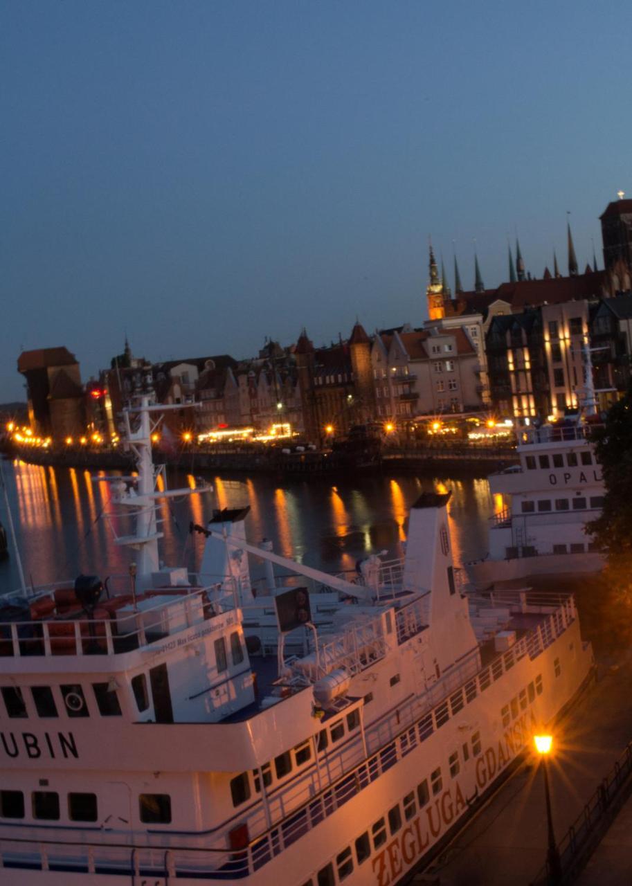Komturia Old Town By Fahrenheit Gdansk Bagian luar foto